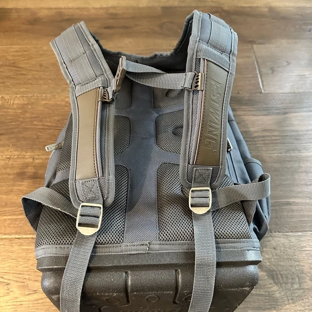 Eastwing Hard Bottom Tool & Laptop Backpack 20in